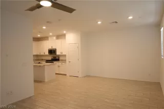 Photo #4: 2575093 Listing 