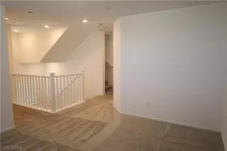 Photo #6: 2575093 Listing 