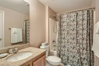 Photo #5: 2575105 Listing
