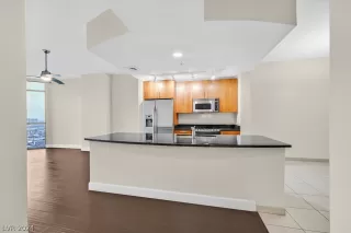 Photo #5: 2575122 Listing 