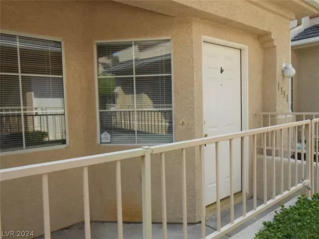 MLS: 2575134 Condo For Sale