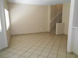Photo #1: 2575134 Listing 