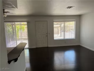 Photo #2: 2575145 Listing