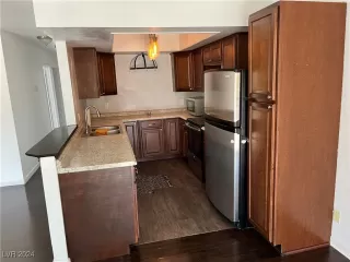 Photo #4: 2575145 Listing