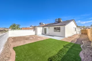 Photo #2: 2575156 Listing