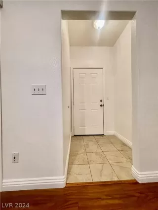 Photo #4: 2575187 Listing 