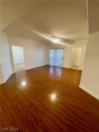 Photo #6: 2575187 Listing 