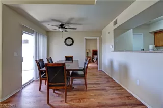 Photo #5: 2575195 Listing