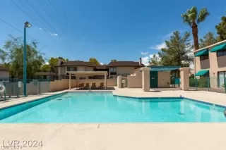 Photo #1: 2575208 Listing 