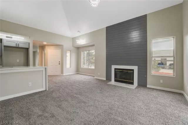 MLS: 2575210 Condo For Sale