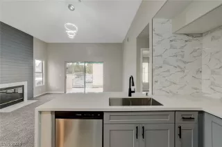 Photo #1: 2575210 Listing 