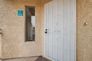 Photo #4: 2575210 Listing 