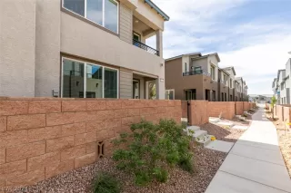 Photo #1: 2575235 Listing 