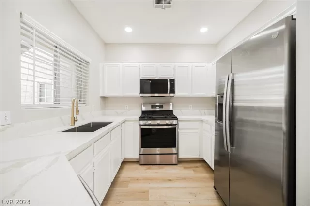 MLS: 2575260 Condo For Sale