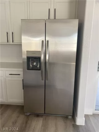 Photo #4: 2575275 Listing 