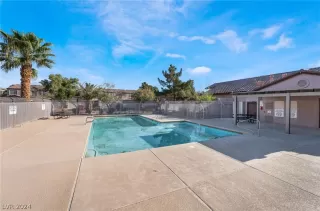 Photo #1: 2575283 Listing 