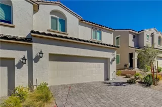 Photo #2: 2575321 Listing 