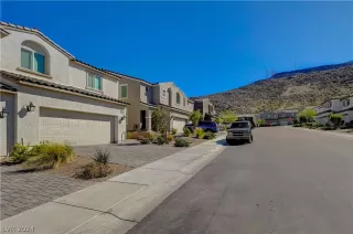 Photo #3: 2575321 Listing 