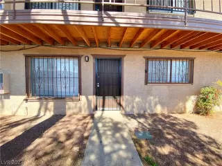 Photo #1: 2575359 Listing