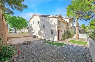 Photo #3: 2575373 Listing 