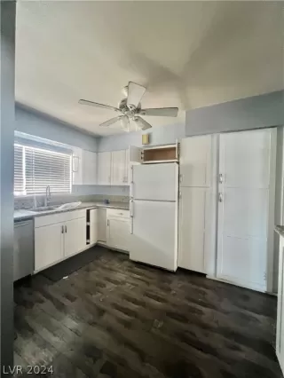 Photo #5: 2575393 Listing