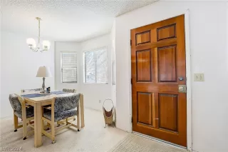 Photo #1: 2575396 Listing 
