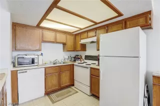 Photo #2: 2575396 Listing 