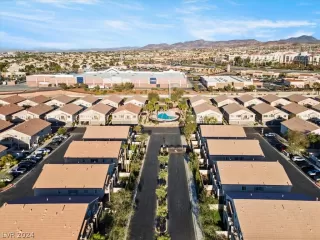 Photo #2: 2575407 Listing