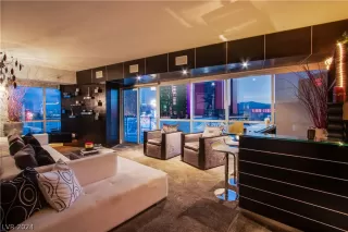 Photo #1: 2575424 Listing