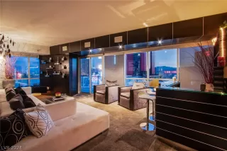 Photo #2: 2575424 Listing