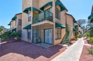 Photo #1: 2575449 Listing