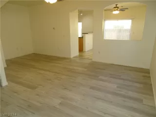 Photo #4: 2575523 Listing 