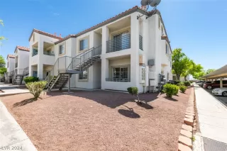 Photo #2: 2575534 Listing