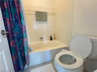 Photo #6: 2575553 Listing