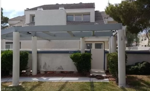 MLS: 2575572 Condo For Sale