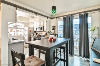 Photo #6: 2575588 Listing