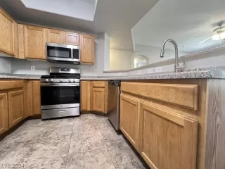 Photo #6: 2575591 Listing 