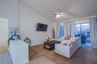 Photo #5: 2575607 Listing 