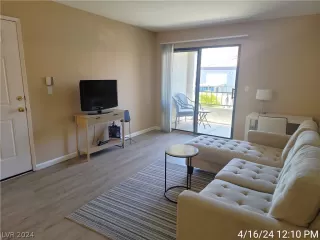 Photo #1: 2575664 Listing 