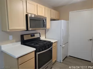 Photo #6: 2575664 Listing 