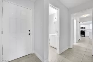 Photo #5: 2575683 Listing 