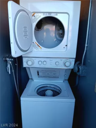 Photo #6: 2575699 Listing 