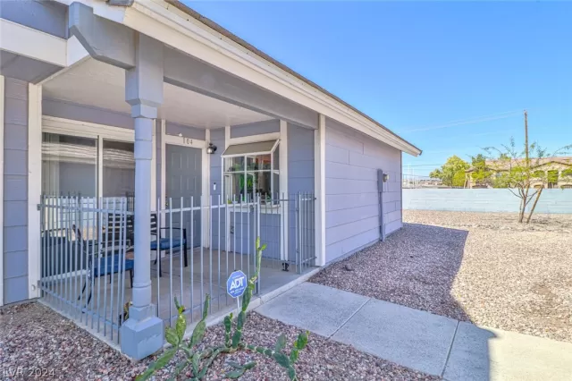 MLS: 2575712 Condo For Sale