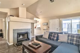 Photo #5: 2575712 Listing