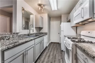 Photo #1: 2575744 Listing 