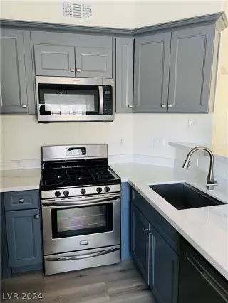 Photo #5: 2575809 Listing 