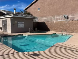 Photo #1: 2575863 Listing 