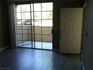 Photo #5: 2575911 Listing 