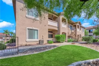 Photo #1: 2575921 Listing