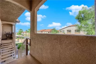 Photo #4: 2575921 Listing